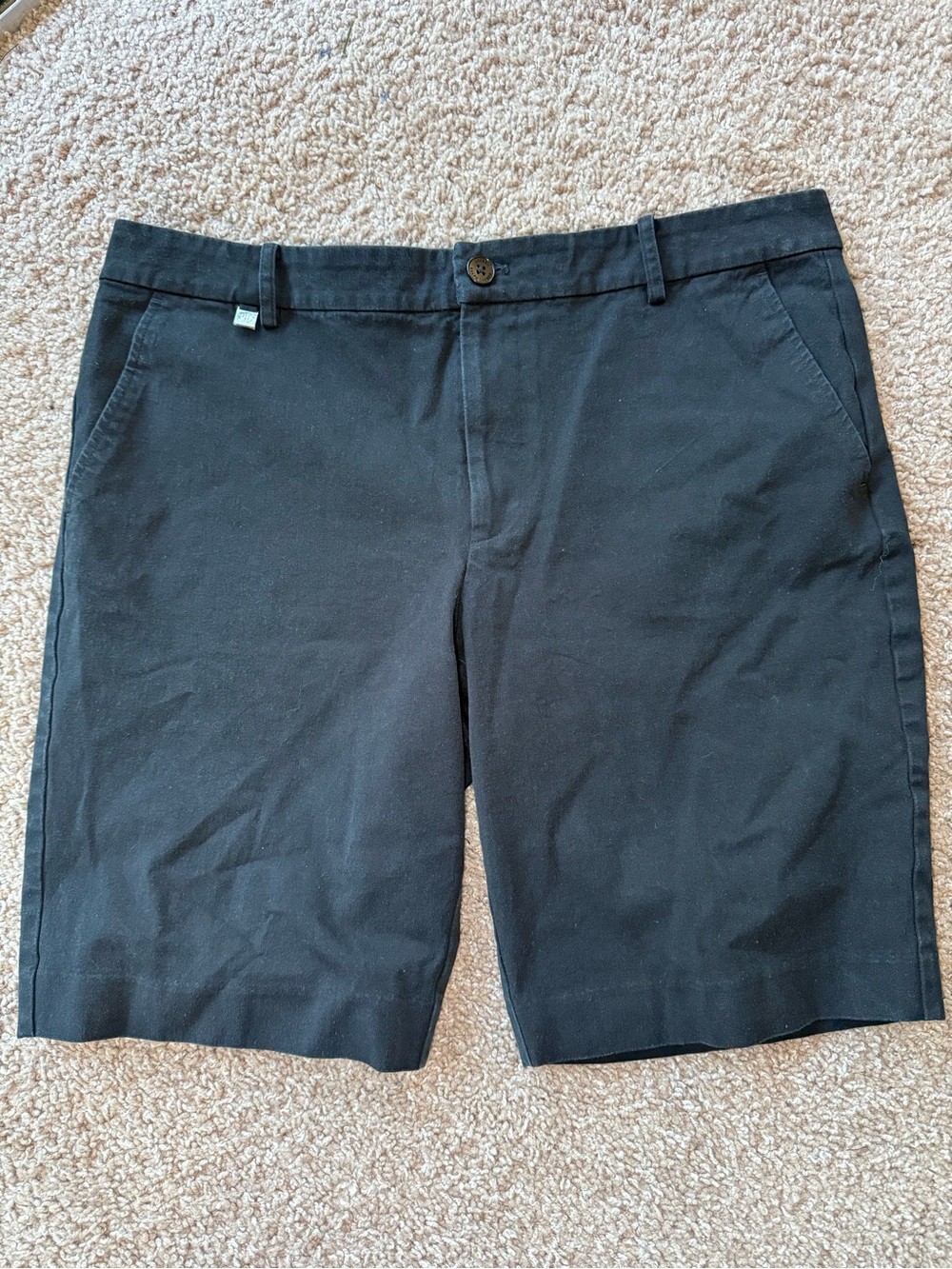 Ralph Lauren Women’s Flat-Front Chino Shorts - Picture 2 of 8